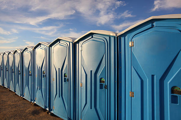 Best Deluxe Portable Toilet Rental  in Ozark, AL